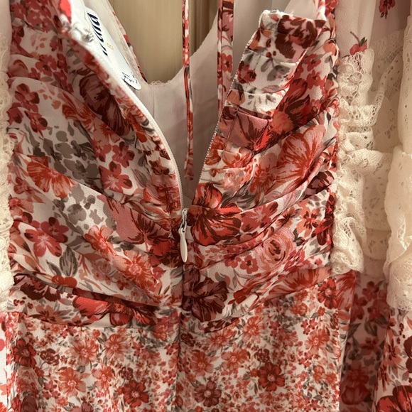 NWT Arula Ivory & Rust Floral Dress - Picture 4 of 4